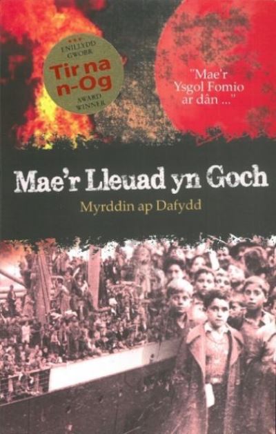 Mae'r Lleuad Yn Goch