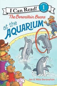 Book Cover for The Berenstain Bears at the Aquarium by Jan Berenstain, Mike Berenstain