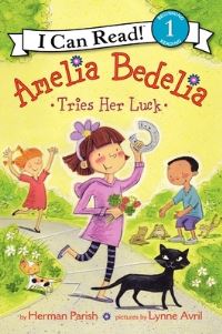 Book Cover for Amelia Bedelia Tries Her Luck by Herman Parish