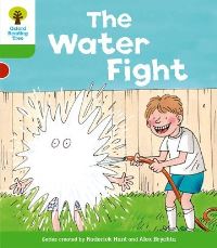 Book Cover for The Water Fight by Roderick Hunt, Thelma Page, Alex Brychta