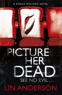 Book Cover for Picture Her Dead by Lin Anderson