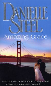 Book Cover for Amazing Grace by Danielle Steel