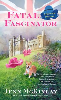Book Cover for Fatal Fascinator by Jenn McKinlay