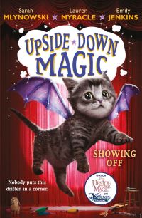 Book Cover for Showing Off by Sarah Mlynowski, Lauren Myracle, Emily Jenkins