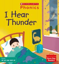Book Cover for I Hear Thunder by Rebecca Heddle