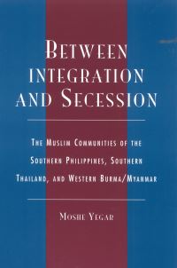 Book Cover for Between Integration and Secession by Moshe Yegar