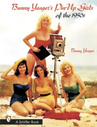 Book Cover for Bunny Yeager's Pin-Up Girls of the 1950'S by Bunny Yeager