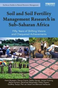 Book Cover for Soil and Soil Fertility Management Research in Sub-Saharan Africa by H J W Mutsaers