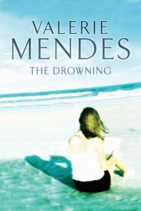 Book Cover for The Drowning by Valerie Mendes