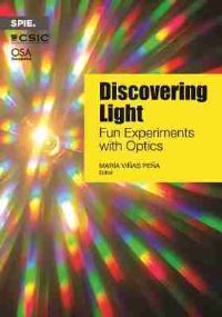 Book Cover for Discovering Light by María Viñas Peña