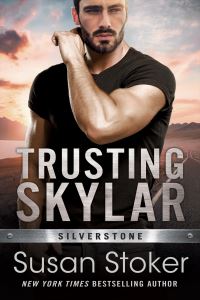 Book Cover for Trusting Skylar by Susan Stoker