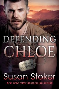 Book Cover for Defending Chloe by Susan Stoker
