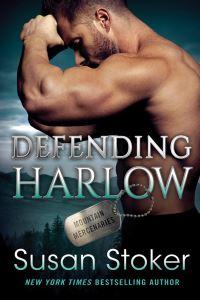 Book Cover for Defending Harlow by Susan Stoker