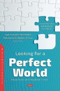Book Cover for Looking for a Perfect World by Juan González-Hernández, Antonio Jesús Muñoz-Villena