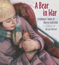 Book Cover for A Bear in War by Stephanie Innes, Harry Endrulat