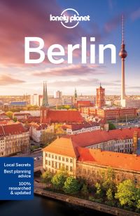 Book Cover for Berlin by Andrea SchultePeevers