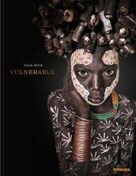Book Cover for Vulnerable by Olga Michi