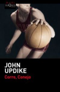 Book Cover for Corre, Conejo by John Updike