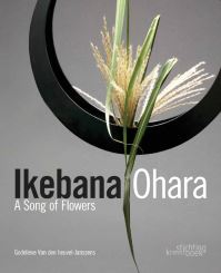 Book Cover for Ikebana Ohara by Godelieve Van den HeuvelJanssens, Peter Staes, Katrien Van Moerbeke