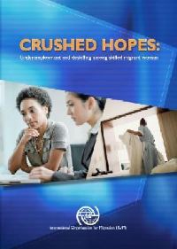 Book Cover for Crushed Hopes by International Organization for Migration