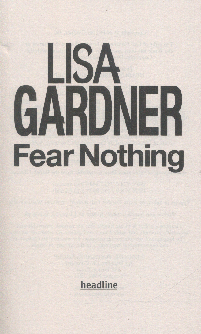 thumbnail image 2 of Fear Nothing: A Detective D.D. Warren Novel By Lisa Gardner – Good Condition Paperback 2 of 4