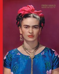 Frida Kahlo - making her self up